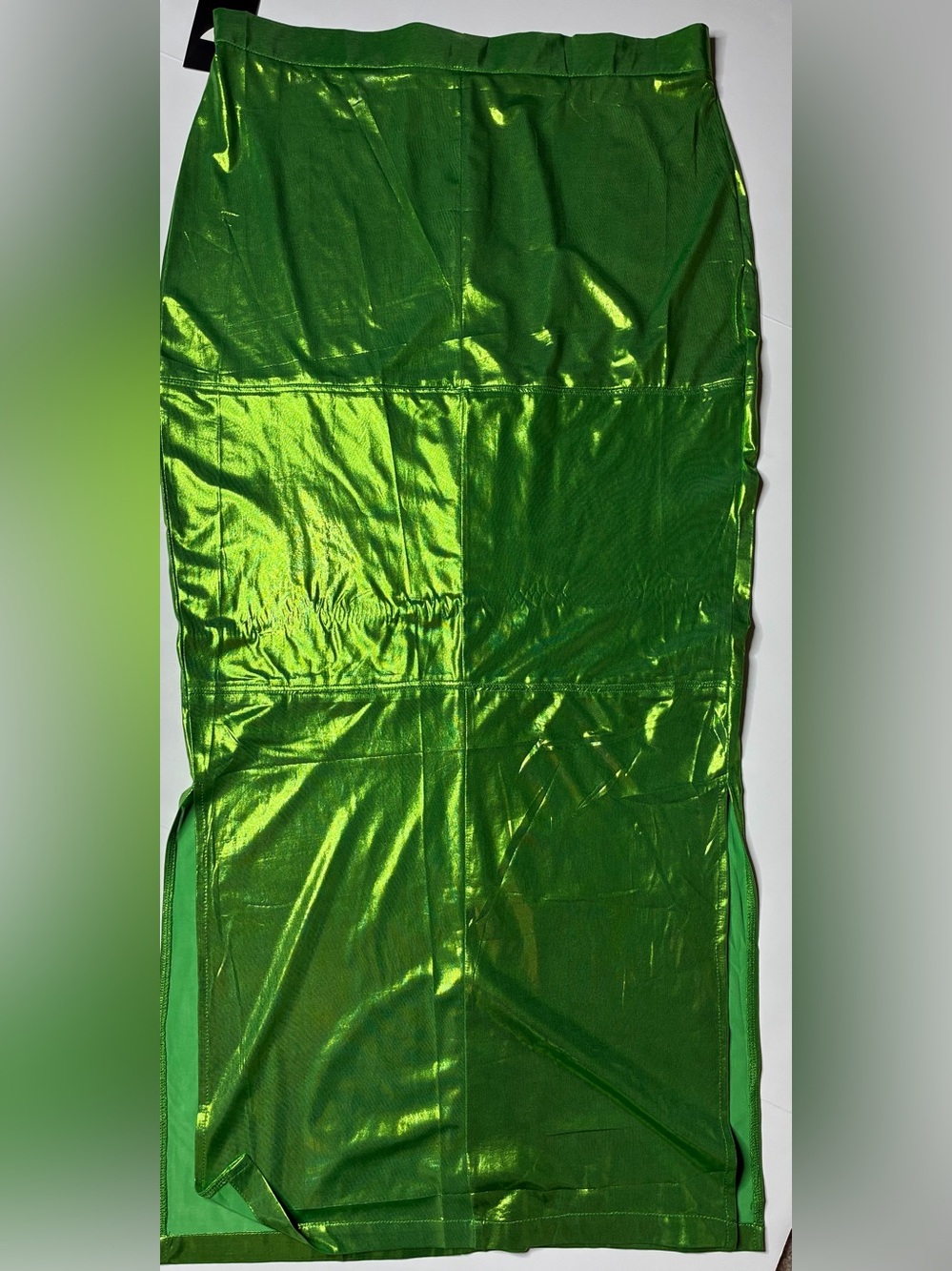 Shimmering Metallic Green Pencil Skirt - Picture 1 of 3
